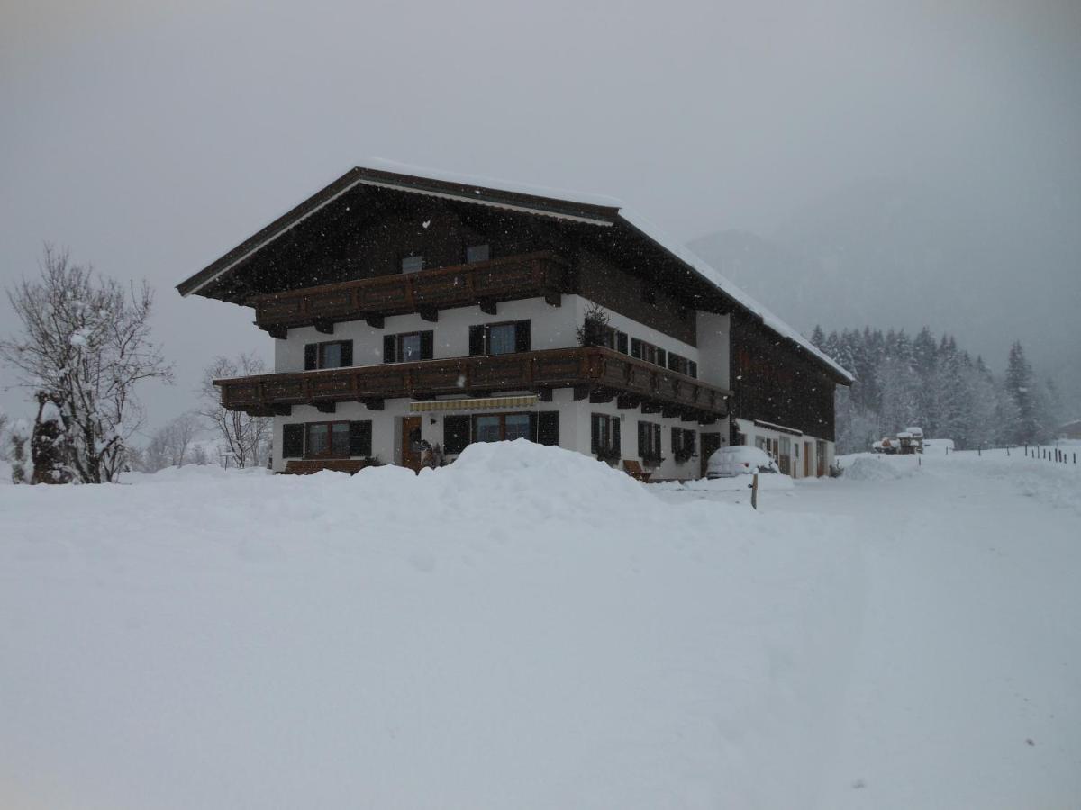 Bed and Breakfast Schneiderbauer à Waidring Extérieur photo